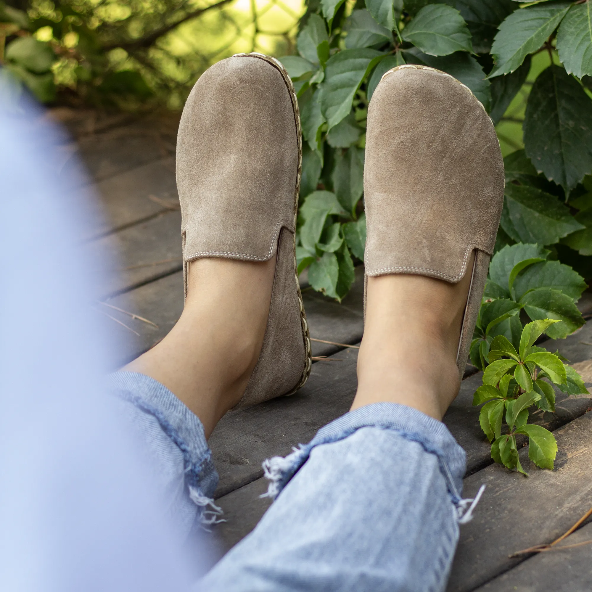 Barefoot Shoes Women's Milky Brown Suede