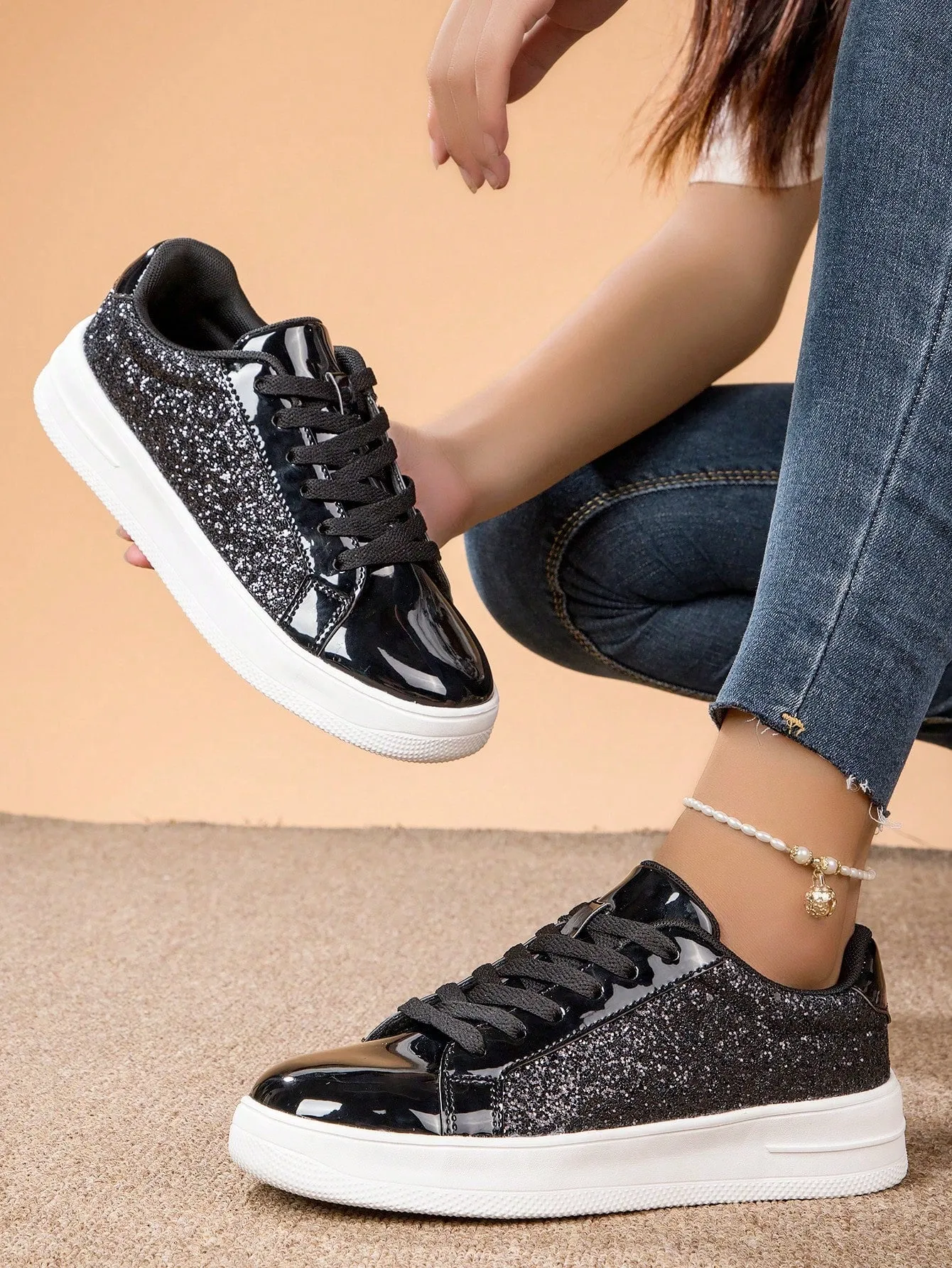 Fashionable All-match Shiny Surface Women's Shoes