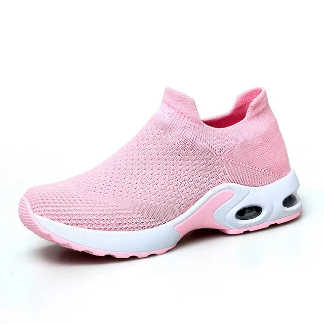 Possible Women's Black Sneaker