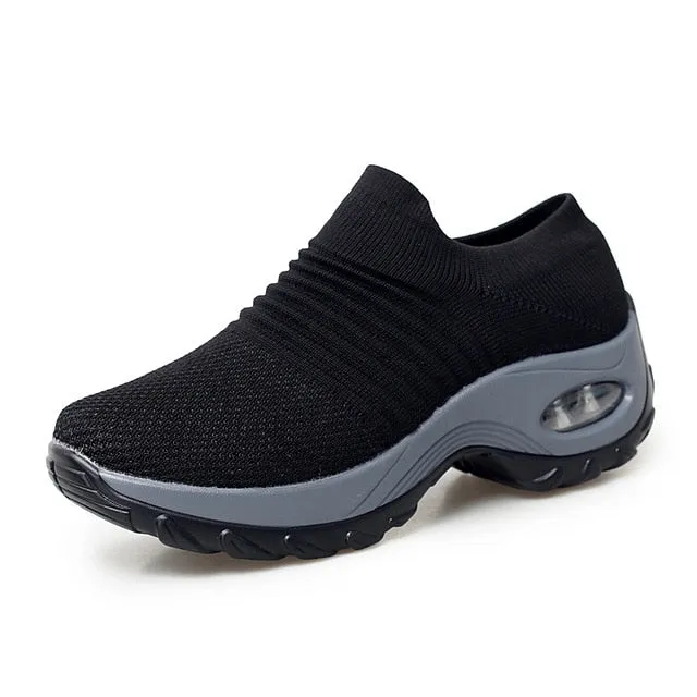 Possible Women's Black Sneaker