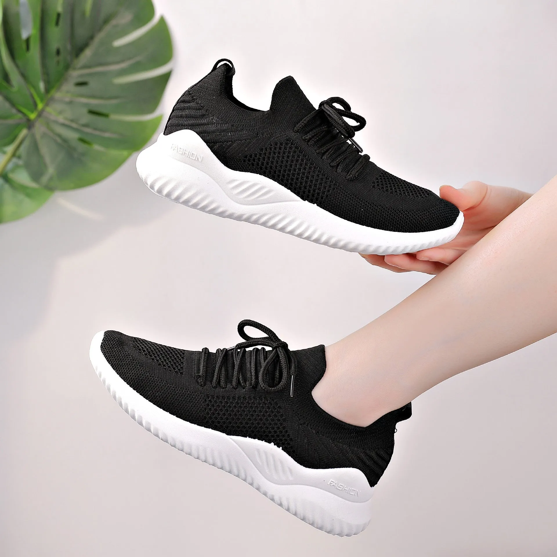 SH315 - Lightweight casual women's shoes