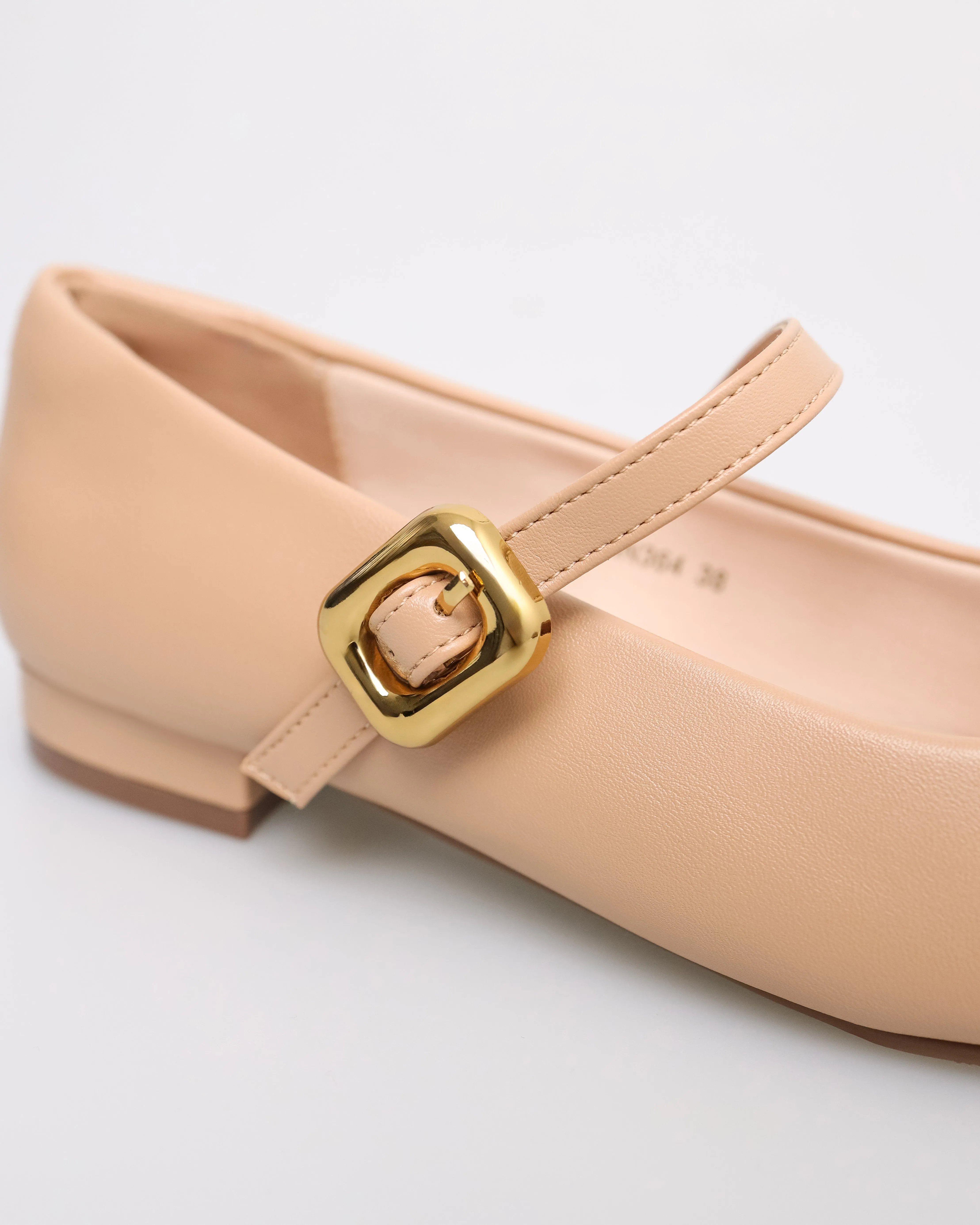 Tomaz NN364 Ladies Buckle Flats (Nude)