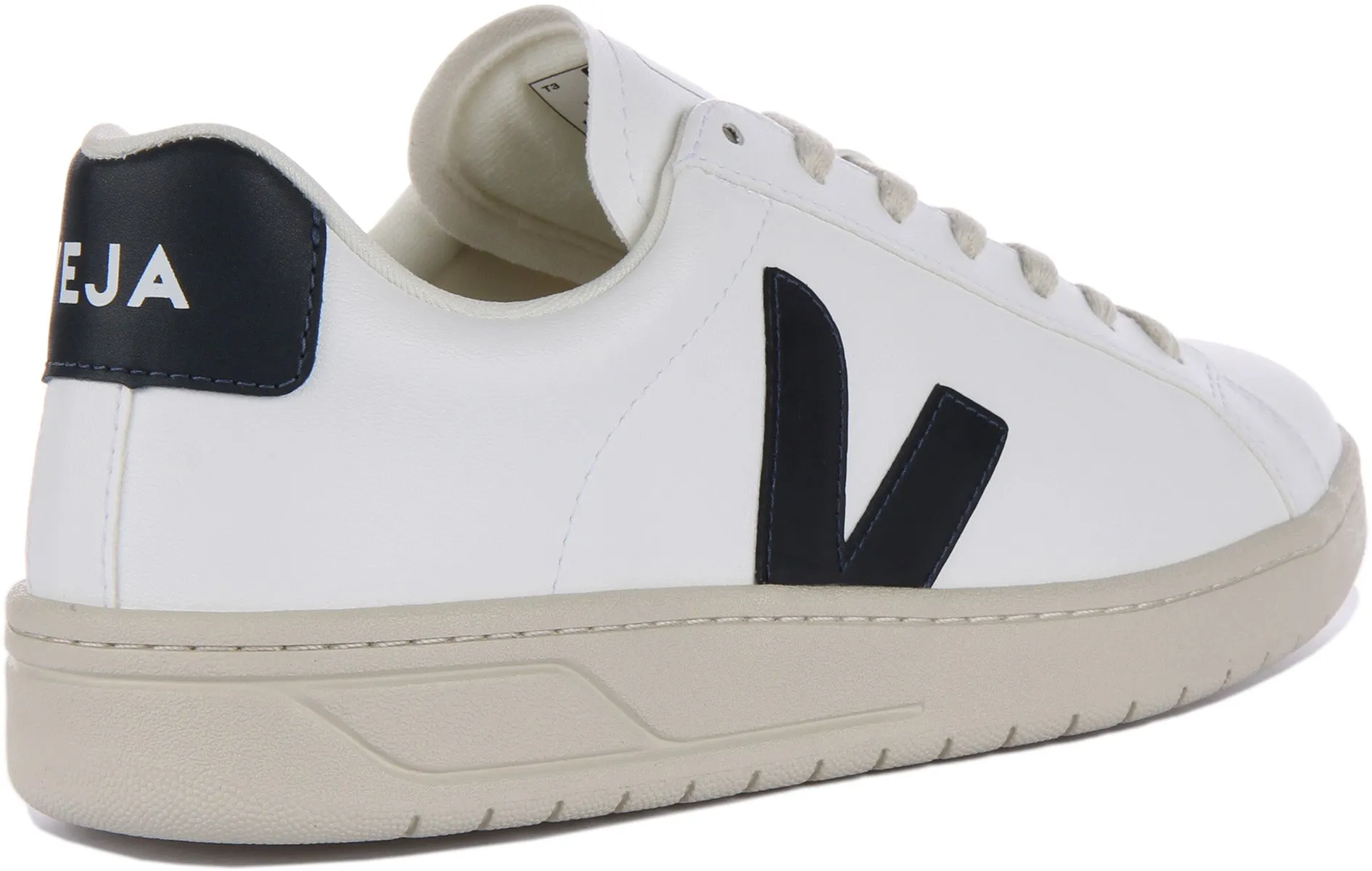 Veja Urca Cwl In White Navy For Women