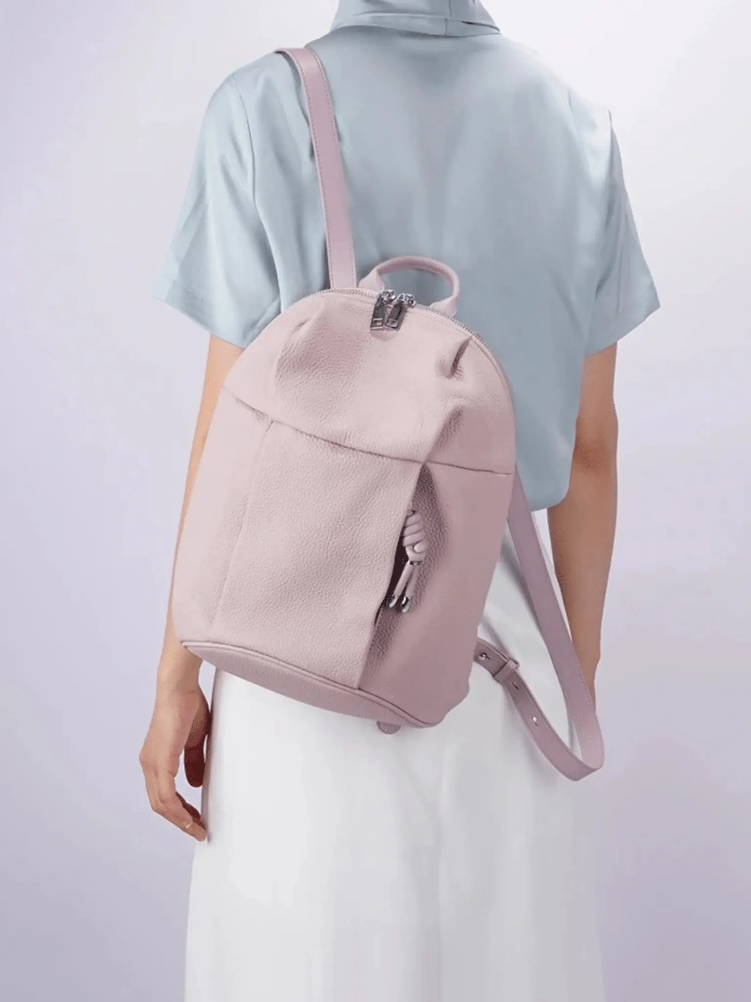 Victoria | Modern Leather Backpack with Adjustable Straps