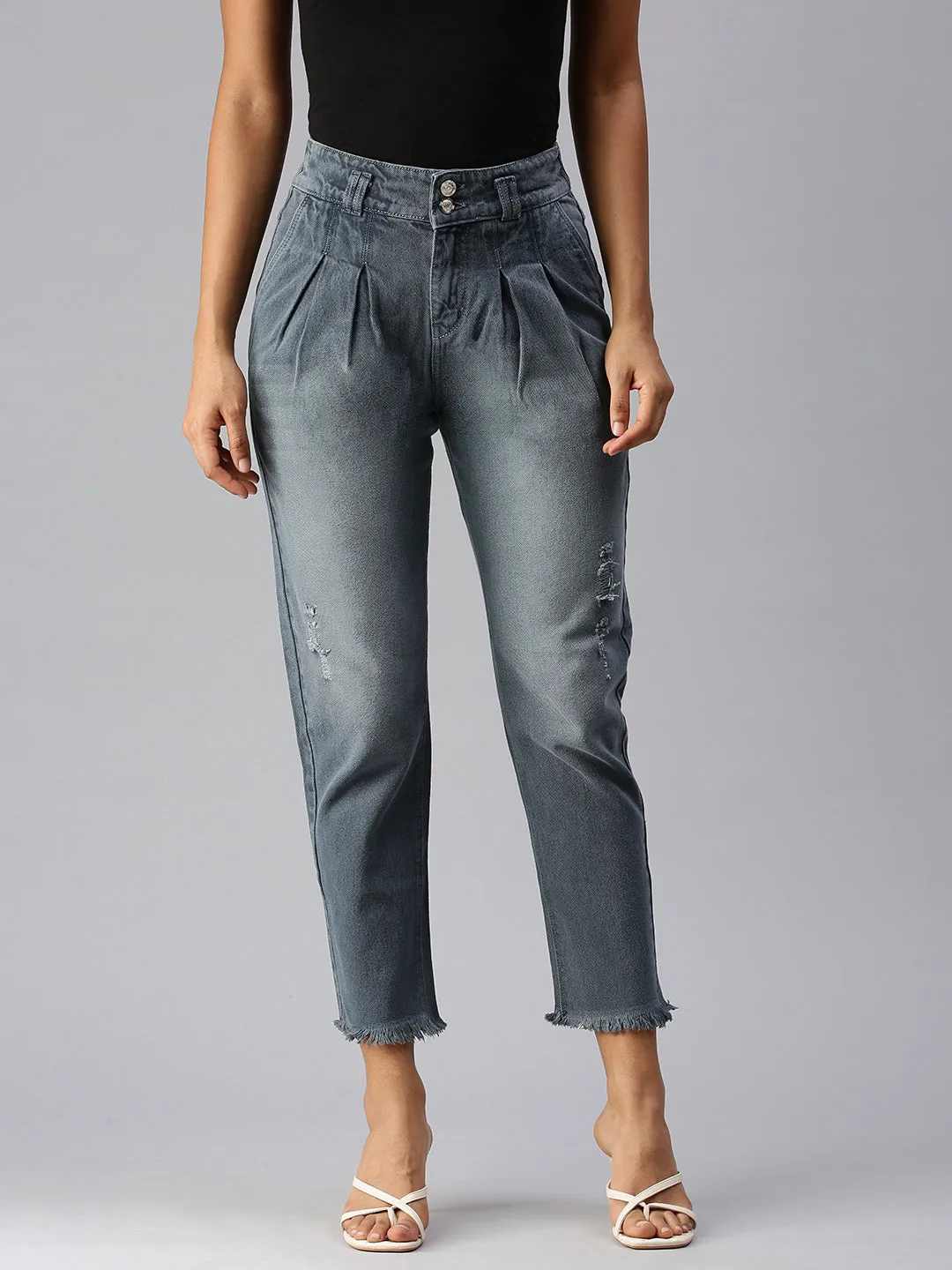 Women's Grey Solid Straight Fit Denim Jeans